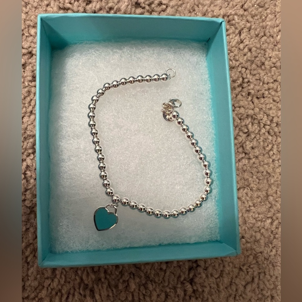 NEW Return to Tiffany’s Bracelet/ Blue Heart